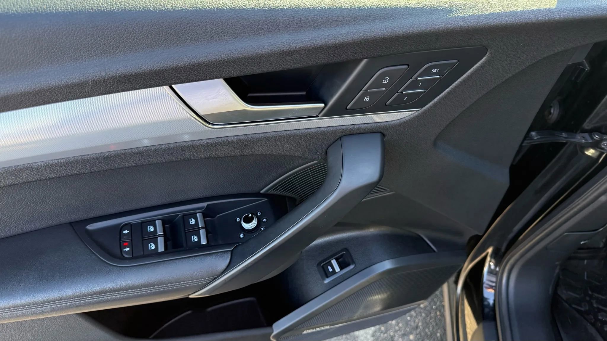 Used 2019 Audi Q5 2.0T Premium Plus w/ Premium Plus Package image 16