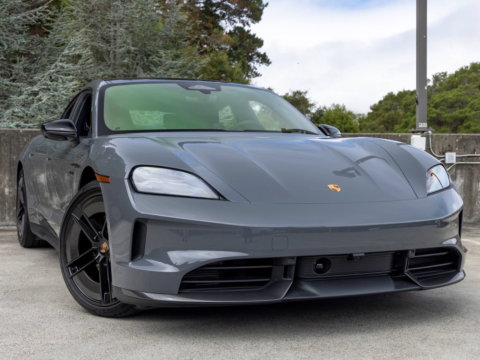 New 2026 Porsche Taycan RWD image 9