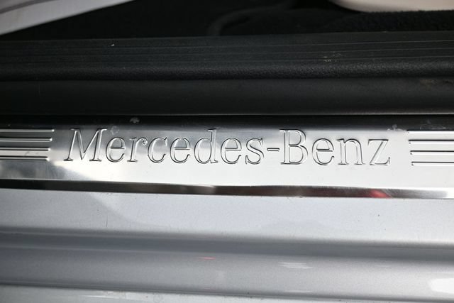 Used 2017 Mercedes-Benz E 300 4MATIC image 32