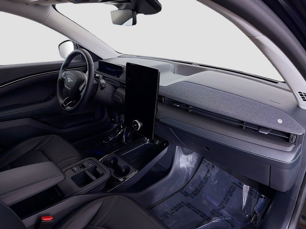 Used 2025 Ford Mustang Mach-E Premium image 21