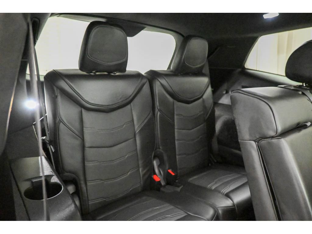 Certified 2023 Cadillac XT6 Sport w/ Platinum Package image 19