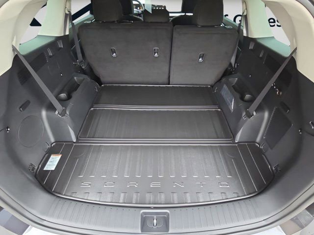 New 2026 Kia Sorento LX FWD image 38