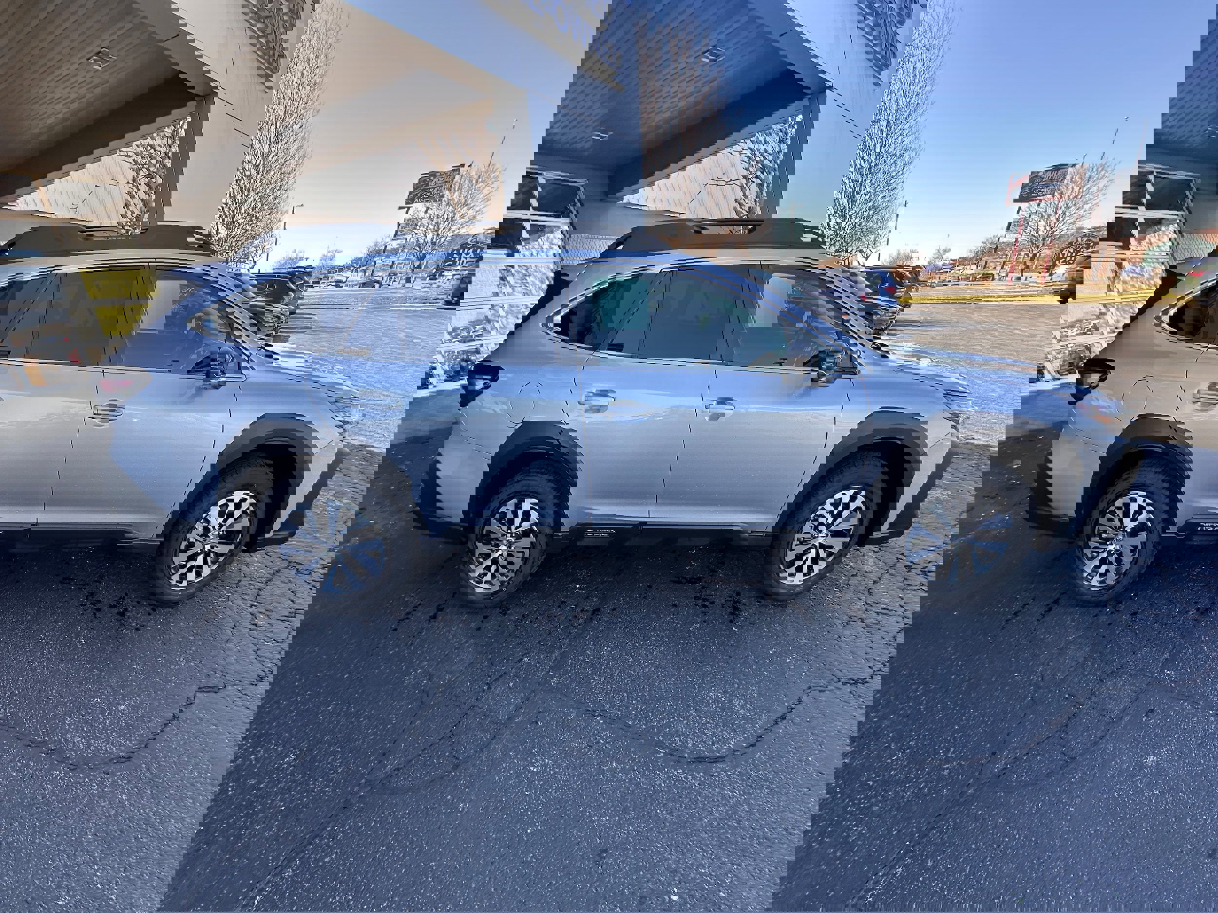 Certified 2025 Subaru Outback Premium image 2