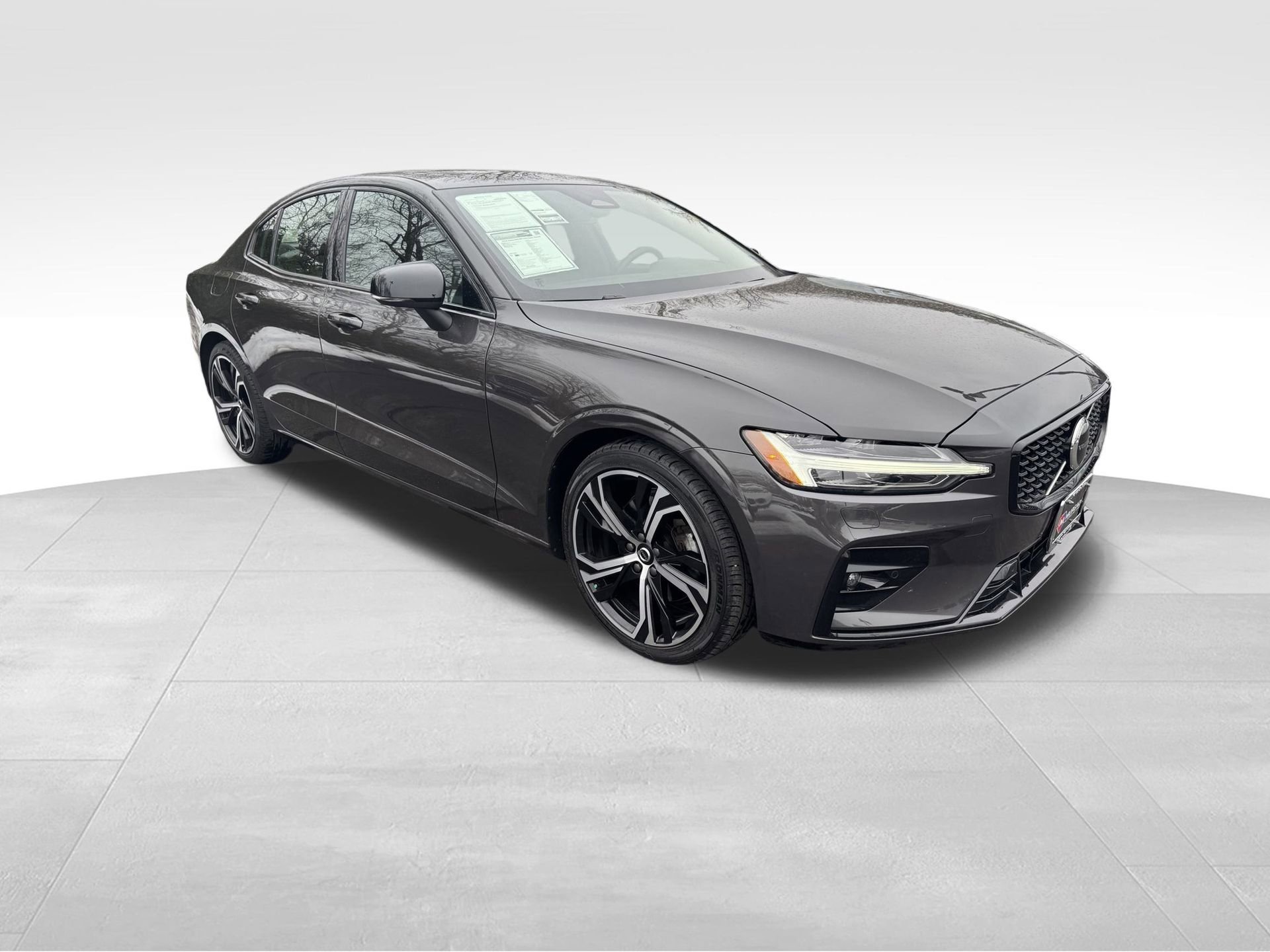 Used 2023 Volvo S60 B5 Core w/ Climate Package image 15