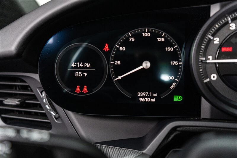 Used 2024 Porsche 911 Carrera RWD image 94