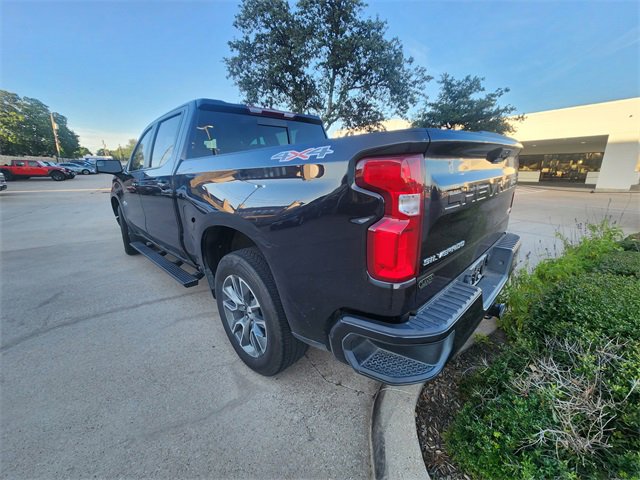 Used 2024 Chevrolet Silverado 1500 RST w/ Convenience Package II AWD/4WD image 4