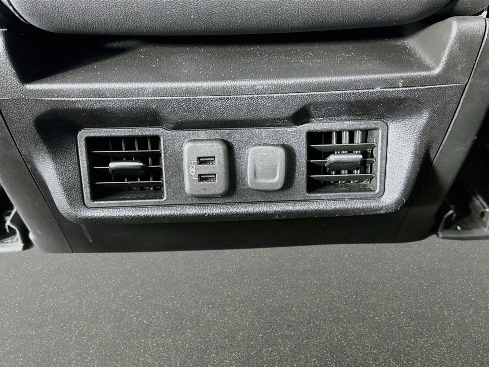 Used 2022 Chevrolet Silverado 2500 LTZ w/ Safety Package AWD/4WD image 24