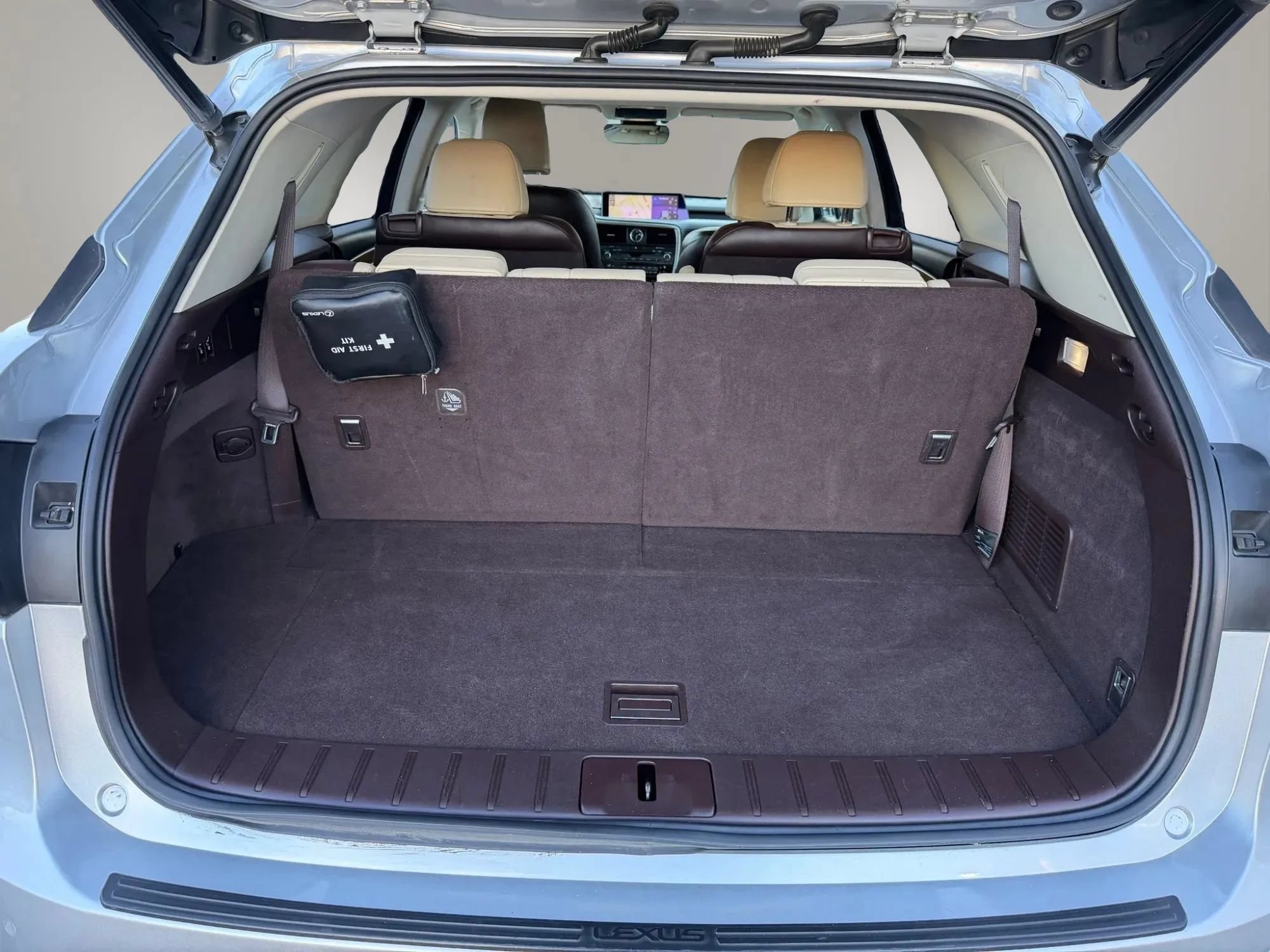 Used 2019 Lexus RX 450hL Premium w/ Premium Package AWD/4WD image 38