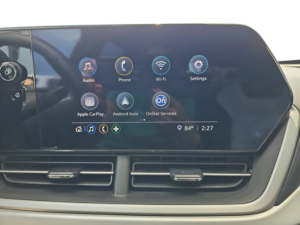 Used 2024 Chevrolet Trax LS w/ LS Convenience Package FWD image 21