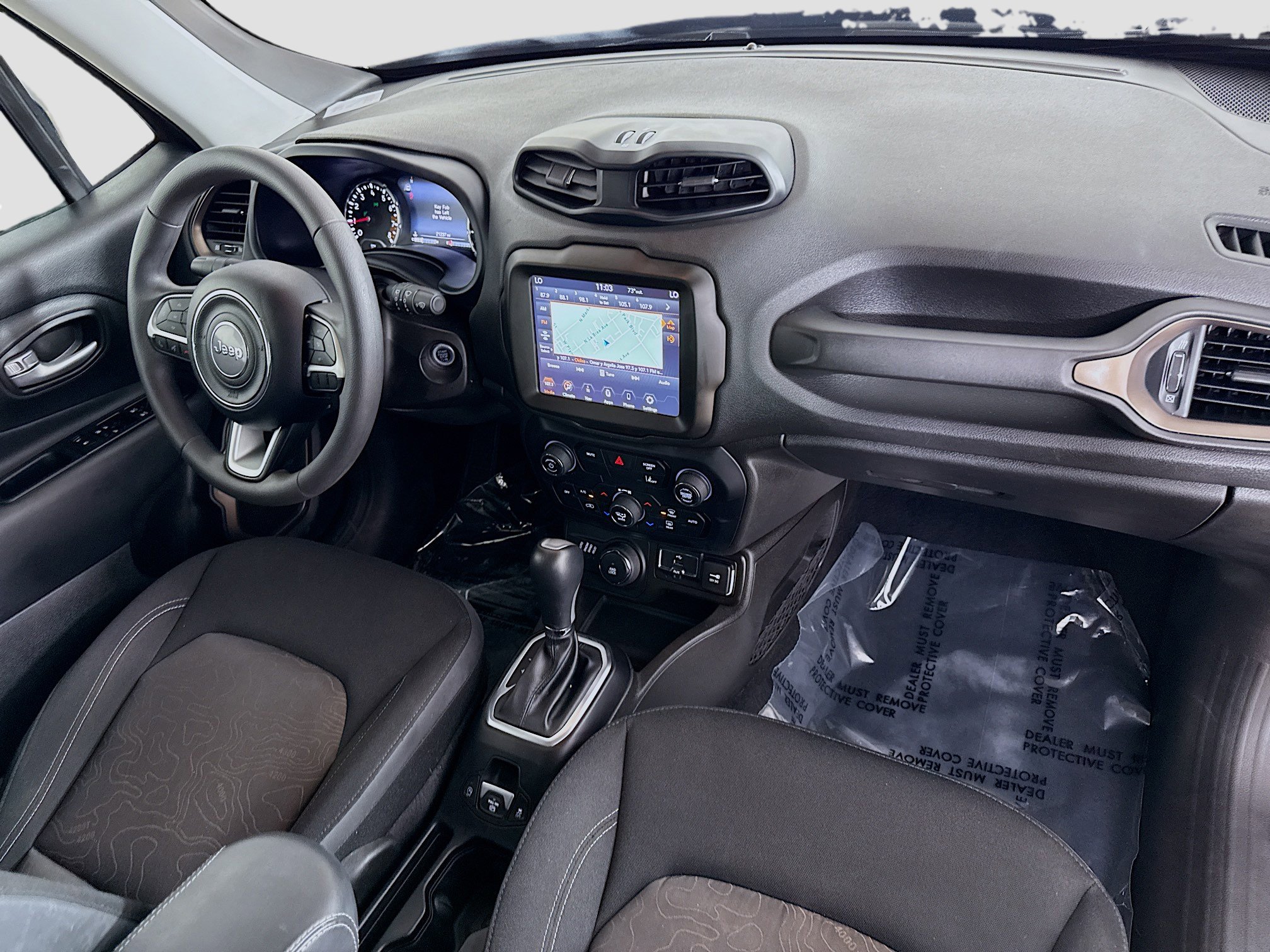 Used 2023 Jeep Renegade Latitude image 28