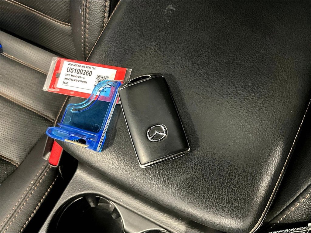 Used 2023 MAZDA CX-5 AWD 2.5 S w/ Premium Plus Pkg image 32