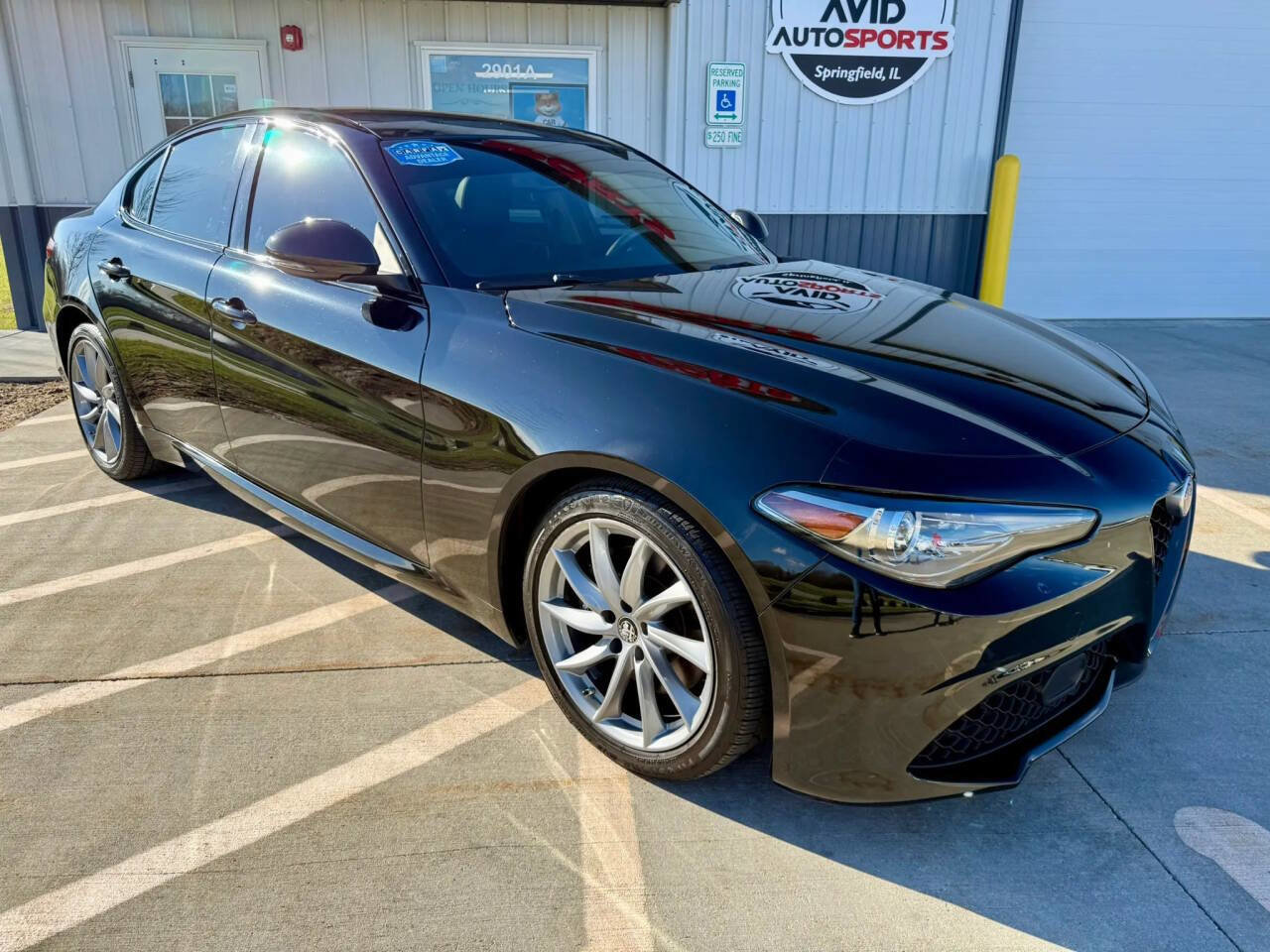 Used 2019 Alfa Romeo Giulia w/ Quick Order Package 22K Sport RWD image 2