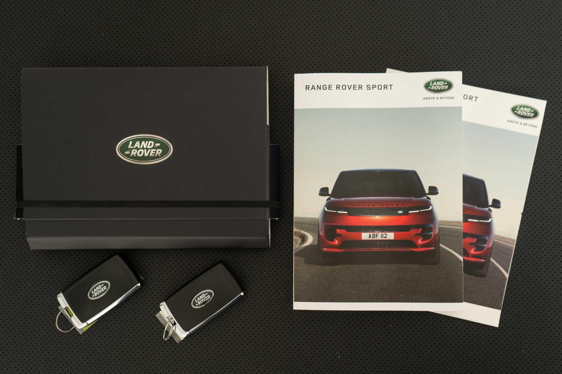 Used 2023 Land Rover Range Rover Sport SE Dynamic image 21