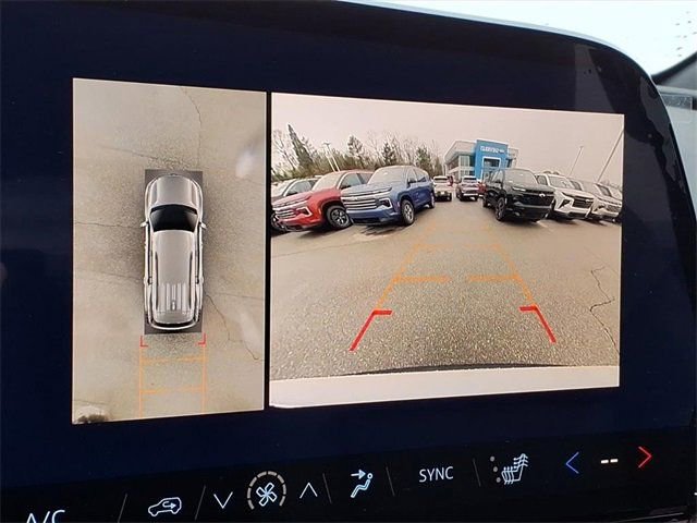 New 2026 Chevrolet Traverse Z71 w/ Enhanced Driving Package image 13