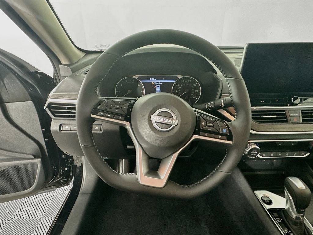 New 2026 Nissan Altima 2.5 SV w/ SV Premium Package FWD image 16