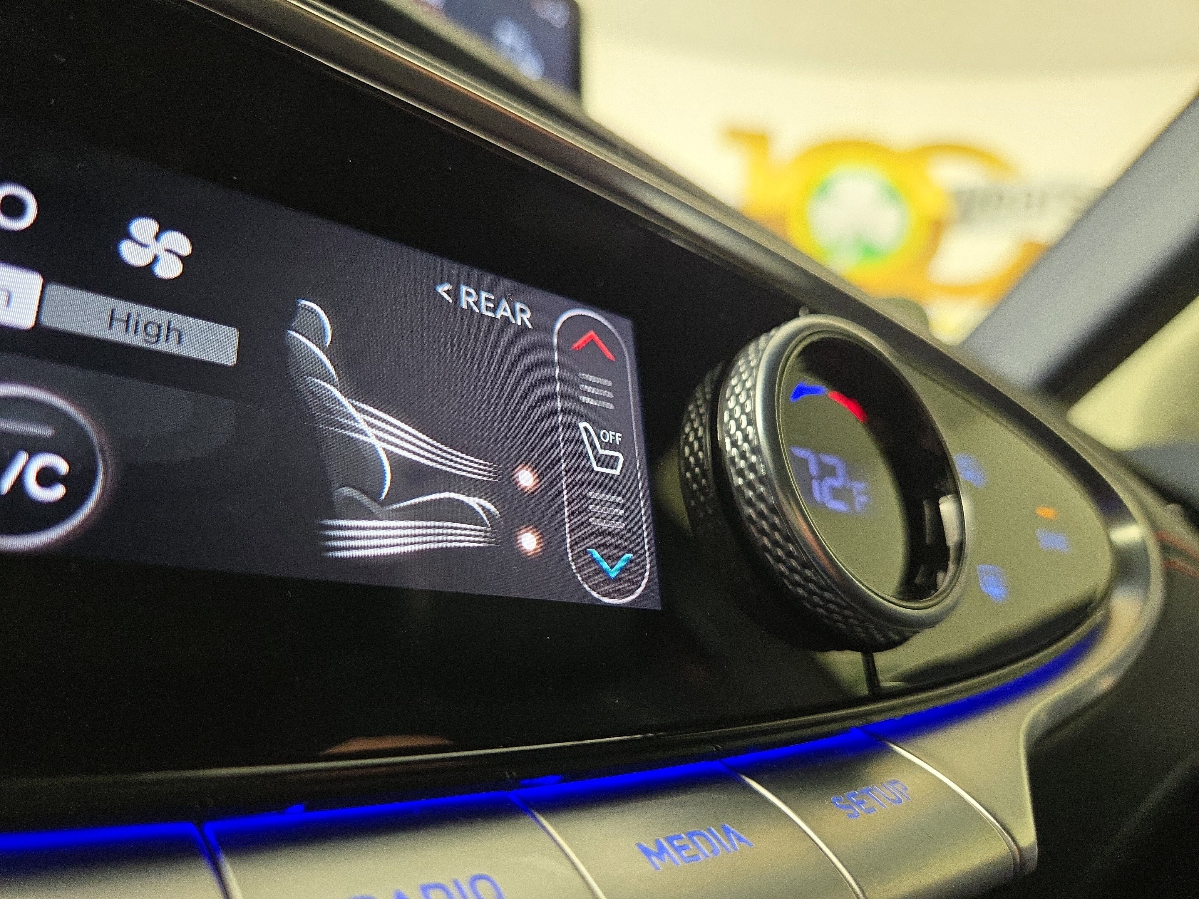 Used 2024 Genesis GV70 2.5T w/ Sport Prestige Package image 29