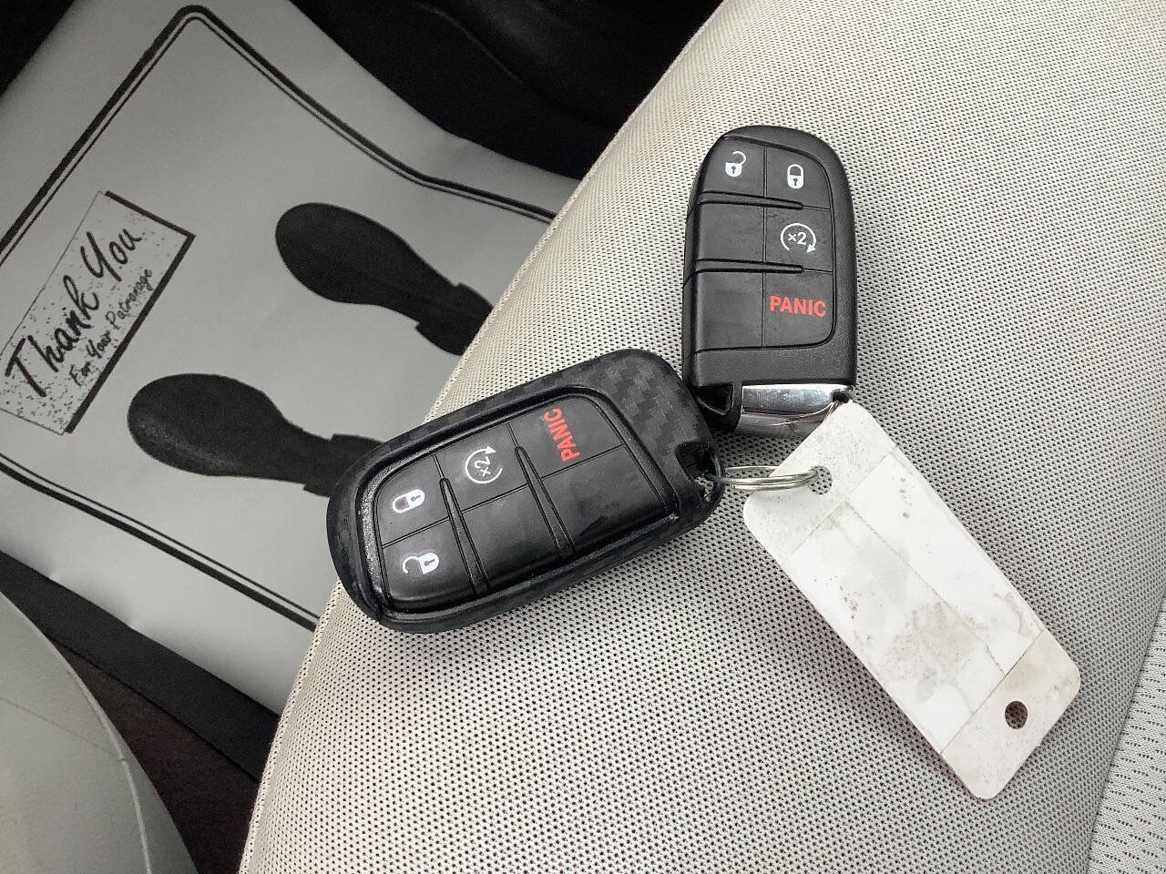 Used 2015 Jeep Renegade Latitude w/ Popular Equipment Group AWD/4WD image 48