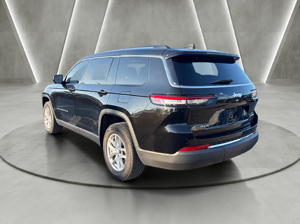 Used 2023 Jeep Grand Cherokee L Laredo w/ Luxury Tech Group I AWD/4WD image 5