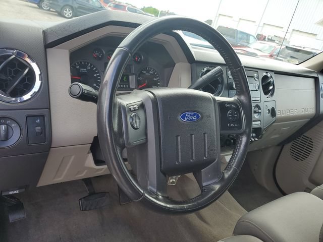 Used 2010 Ford F250 XLT AWD/4WD image 12