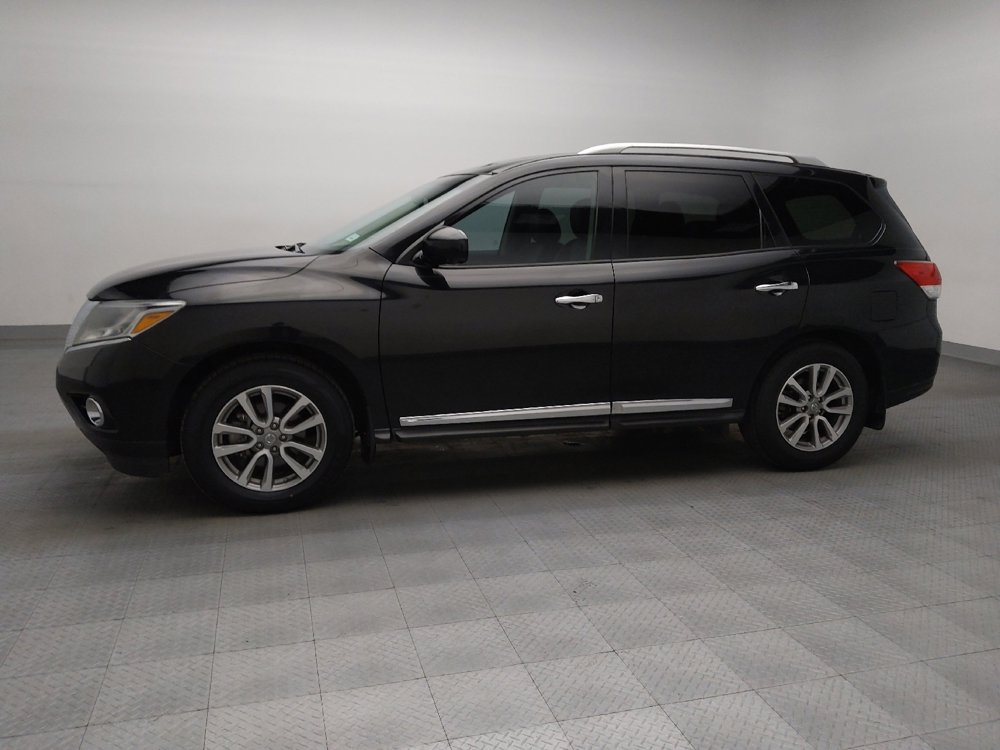 Used 2016 Nissan Pathfinder SL w/ SL Tech Package image 2
