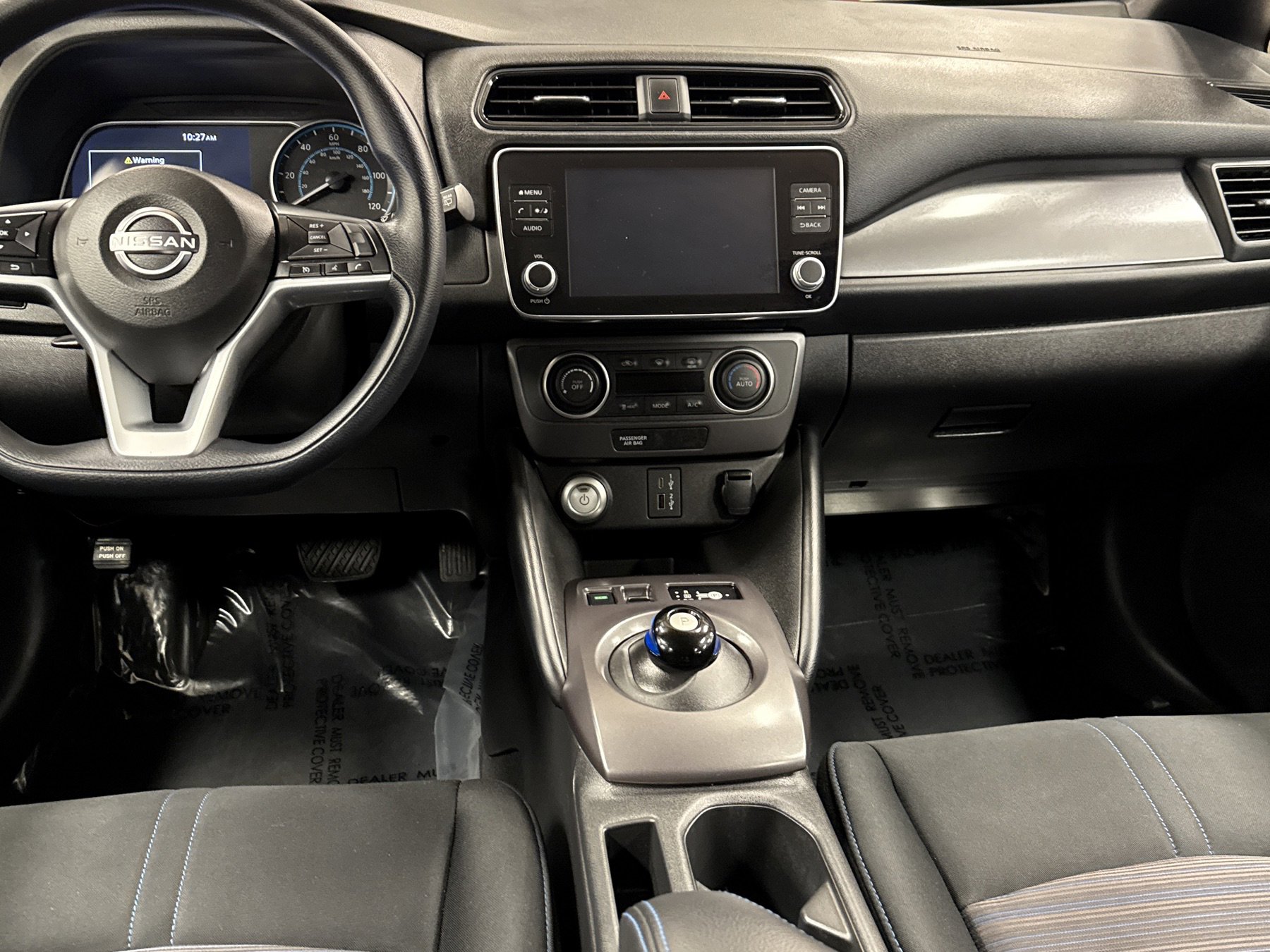 Used 2024 Nissan Leaf S image 14