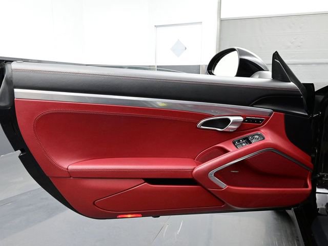 Certified 2019 Porsche 911 Carrera S image 7