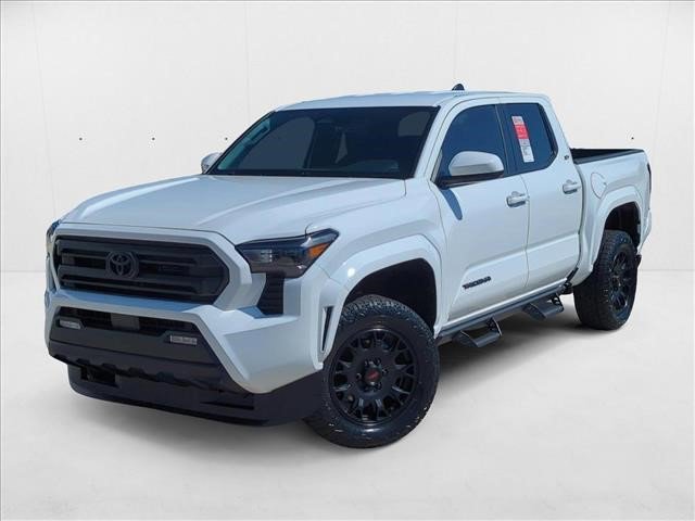 New 2025 Toyota Tacoma SR5