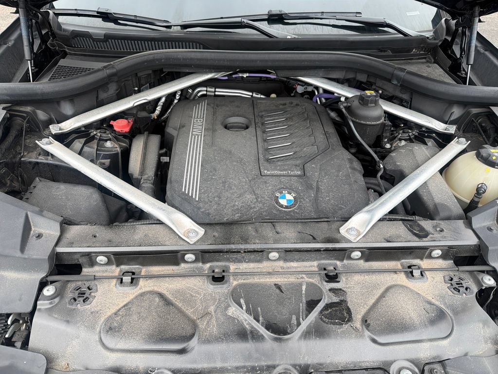 Used 2023 BMW X5 xDrive40i w/ M Sport Package AWD/4WD image 33