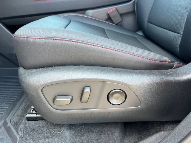 New 2026 Chevrolet Traverse Z71 w/ LPO, Floor Liner Package AWD/4WD image 11