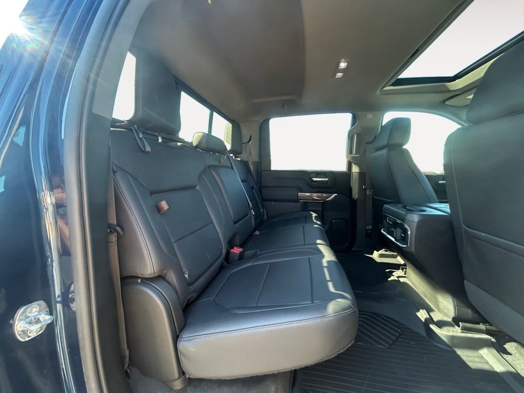 Used 2022 Chevrolet Silverado 2500 LTZ w/ LTZ Premium Package image 11