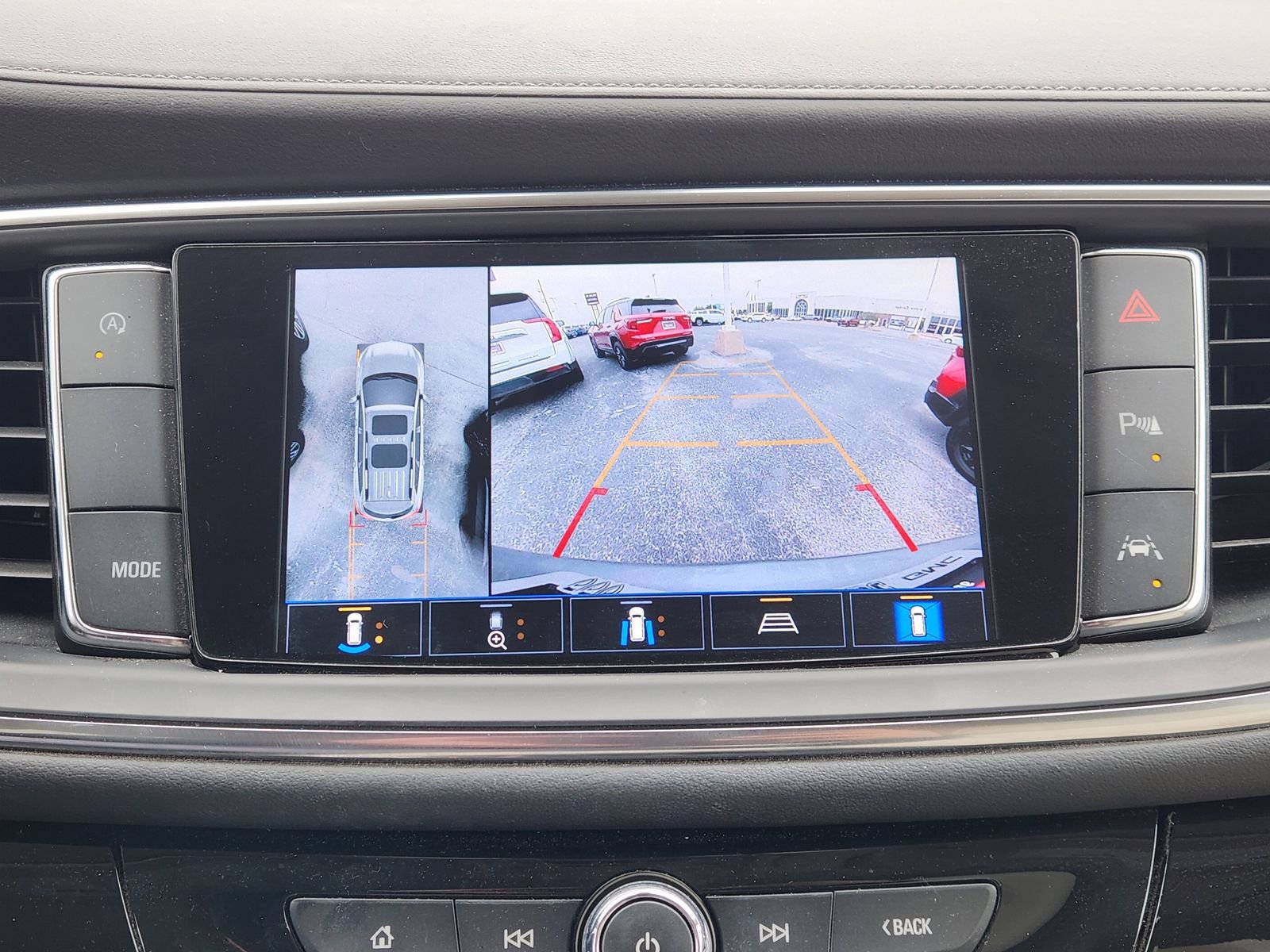 Certified 2024 Buick Enclave Avenir w/ Avenir Technology Package image 21