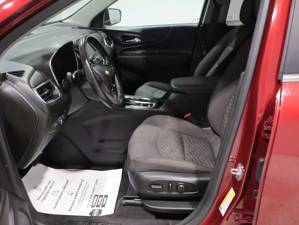 Used 2021 Chevrolet Equinox LT AWD/4WD image 11