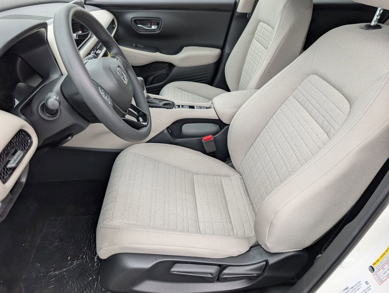 New 2026 Honda HR-V LX image 5