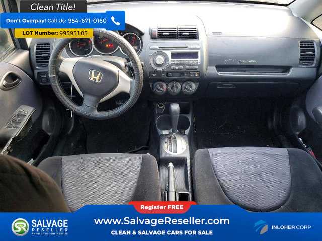 Used 2008 Honda Fit image 5