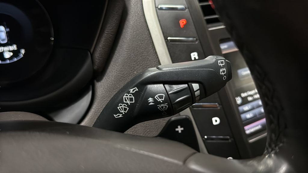 Used 2015 Lincoln MKC AWD w/ Equipment Group 102A Reserve image 32