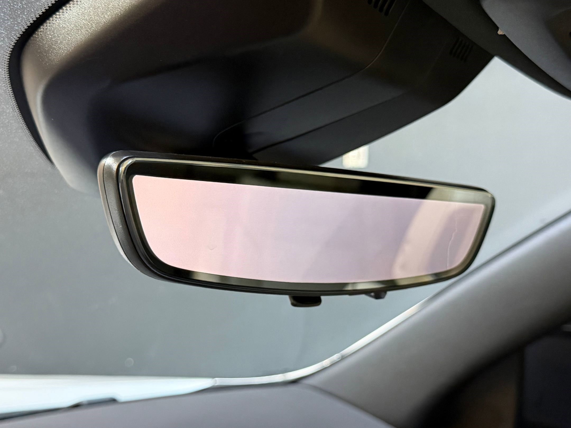 Used 2023 Cadillac Escalade Premium Luxury image 39