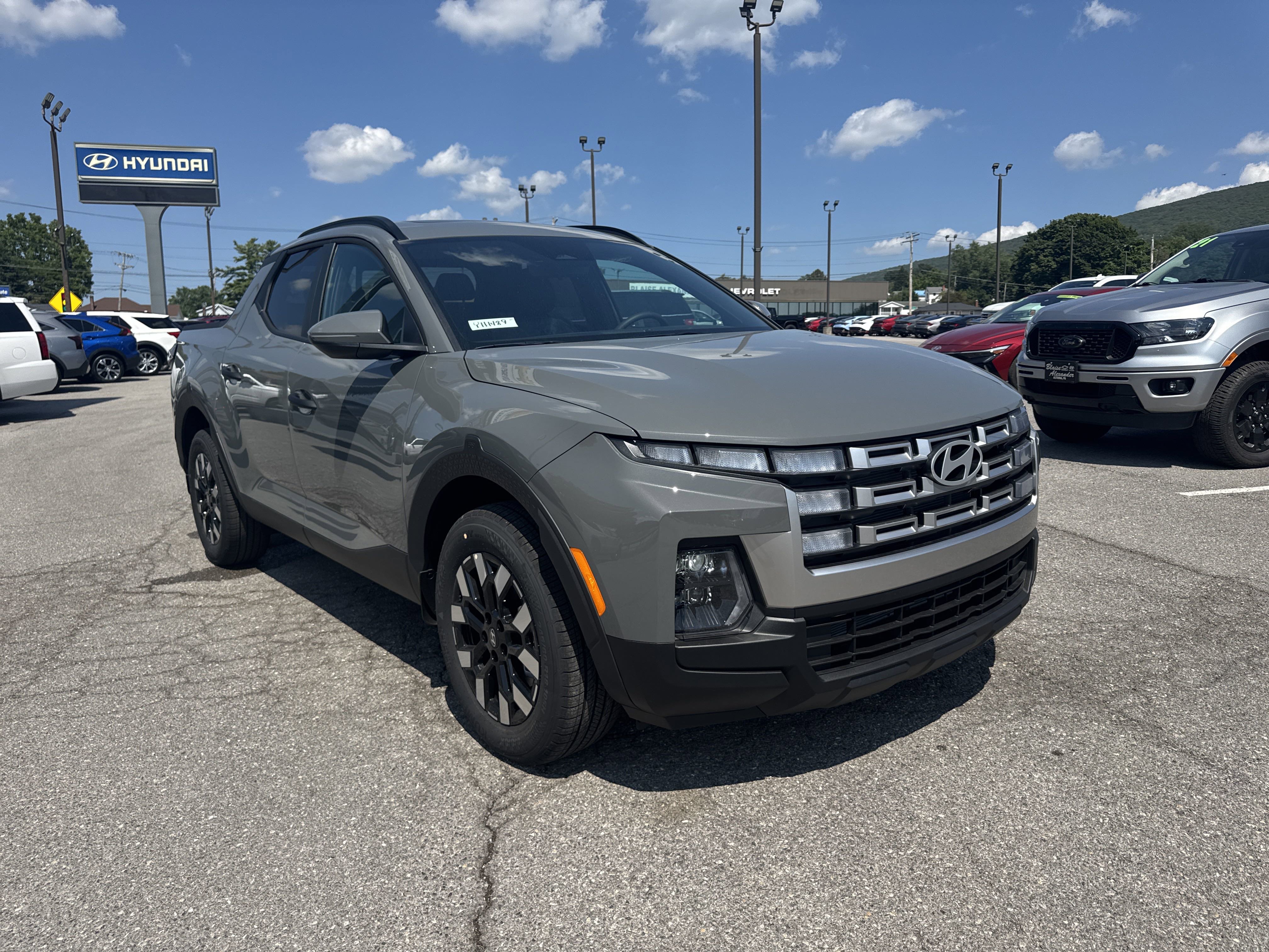 New 2026 Hyundai Santa Cruz SEL image 1