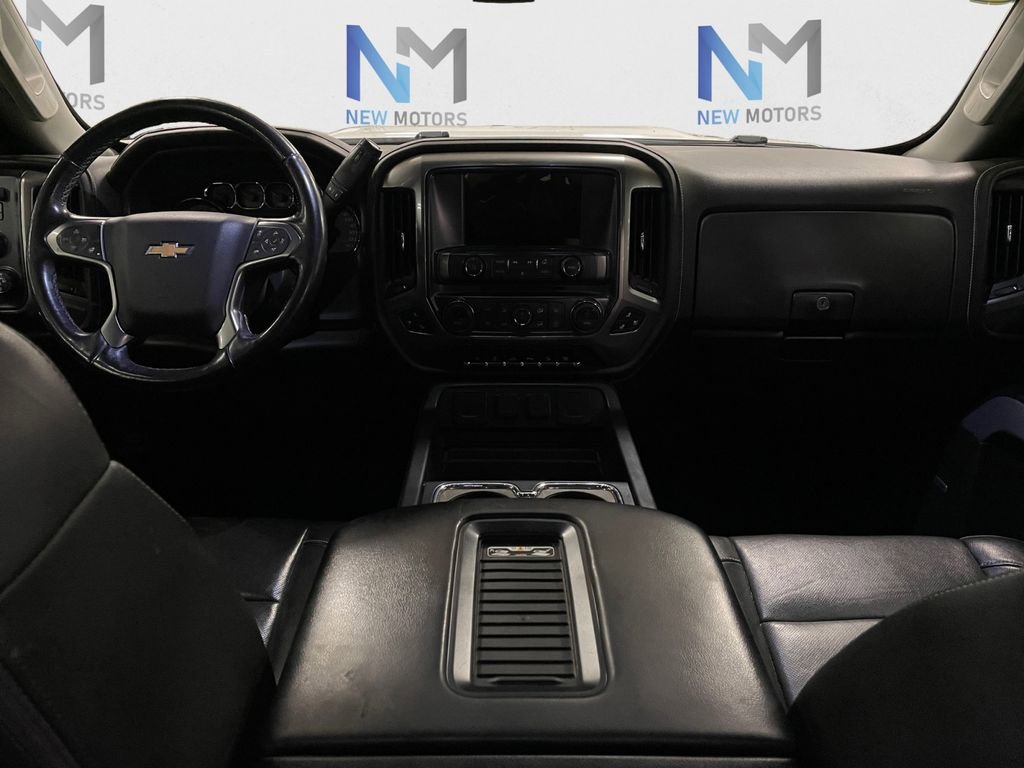 Used 2018 Chevrolet Silverado 2500 LTZ w/ Duramax Plus Package AWD/4WD image 10