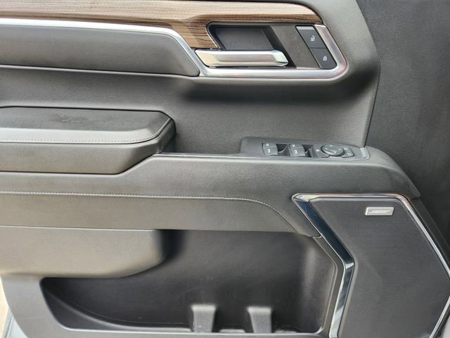 Used 2024 Chevrolet Silverado 1500 LT Trail Boss w/ Convenience Package II AWD/4WD image 25
