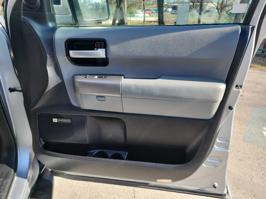 Used 2016 Toyota Sequoia Limited w/ Safety & Convenience Package image 48