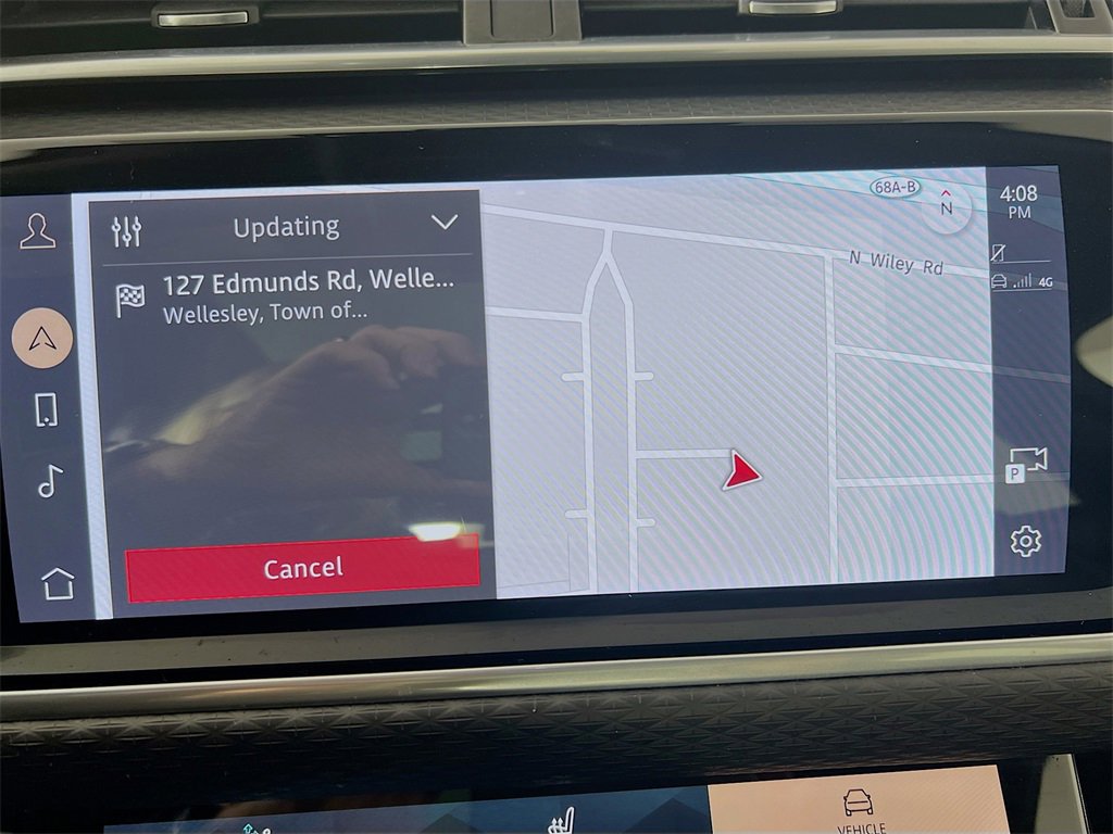 Used 2023 Land Rover Range Rover Velar HST image 12