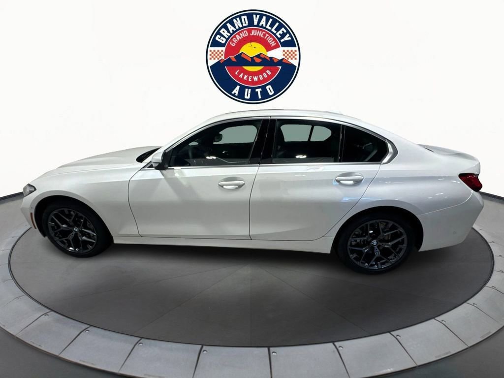Used 2025 BMW 330i xDrive Sedan image 8