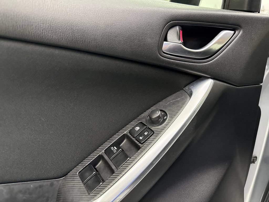 Used 2016 MAZDA CX-5 Touring w/ Bose/Moonroof Package AWD/4WD image 12