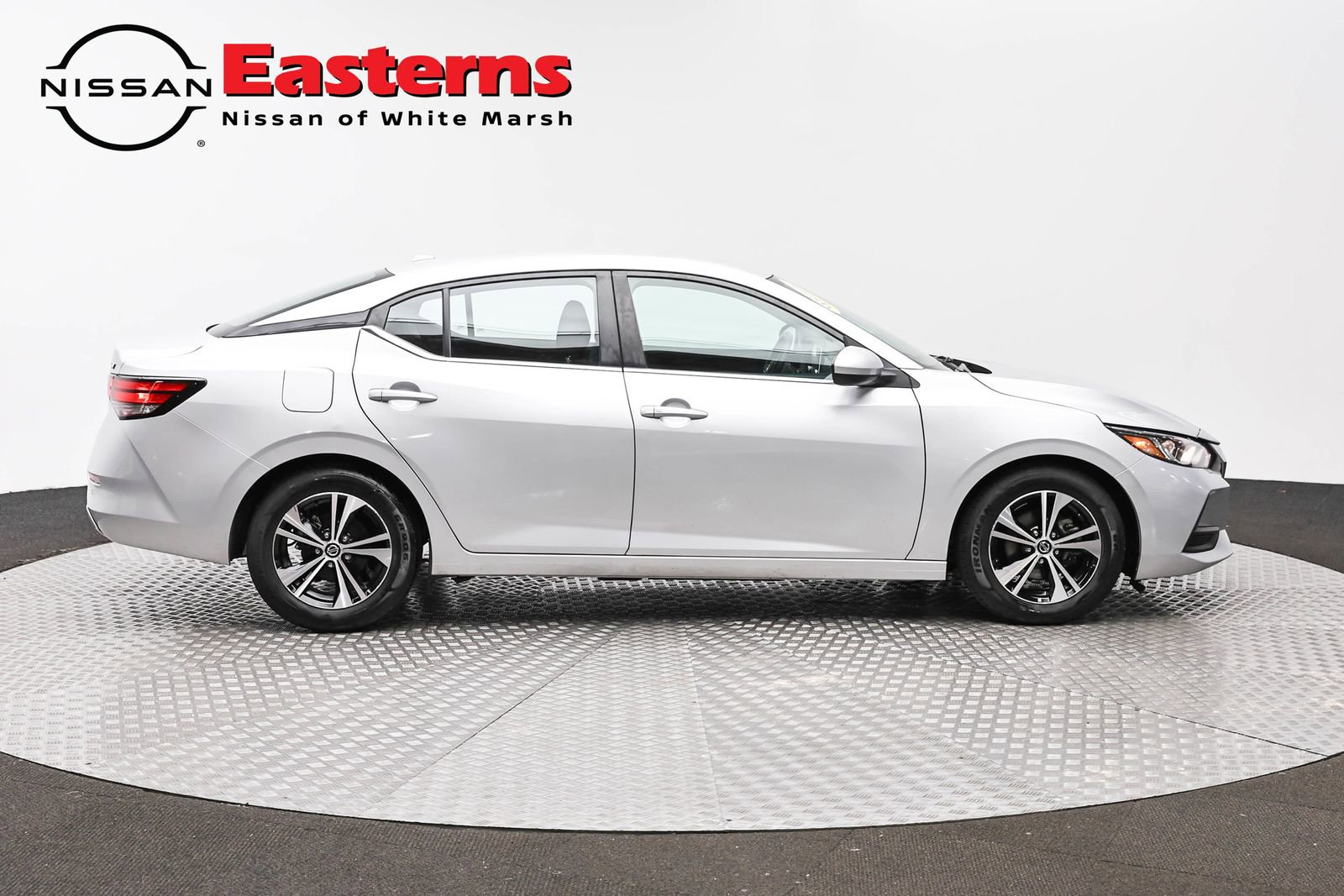 Used 2023 Nissan Sentra SV FWD image 4