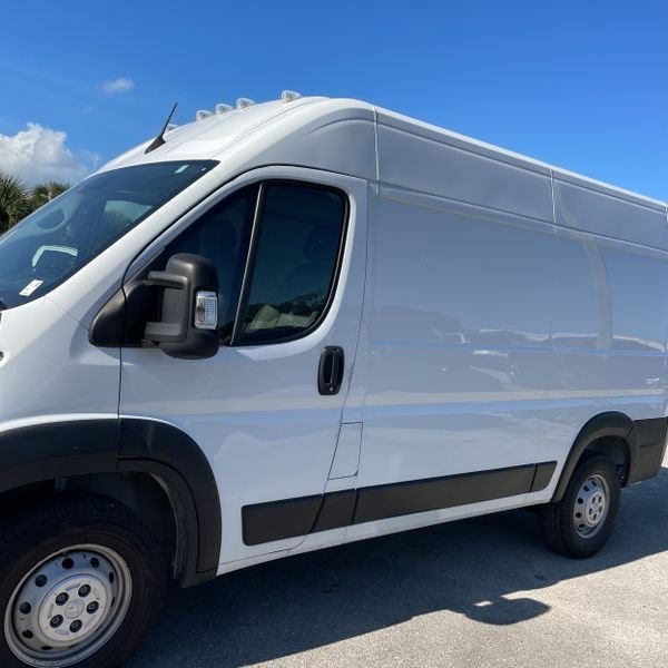 Used 2023 RAM ProMaster 2500 w/ Convenience Group image 6