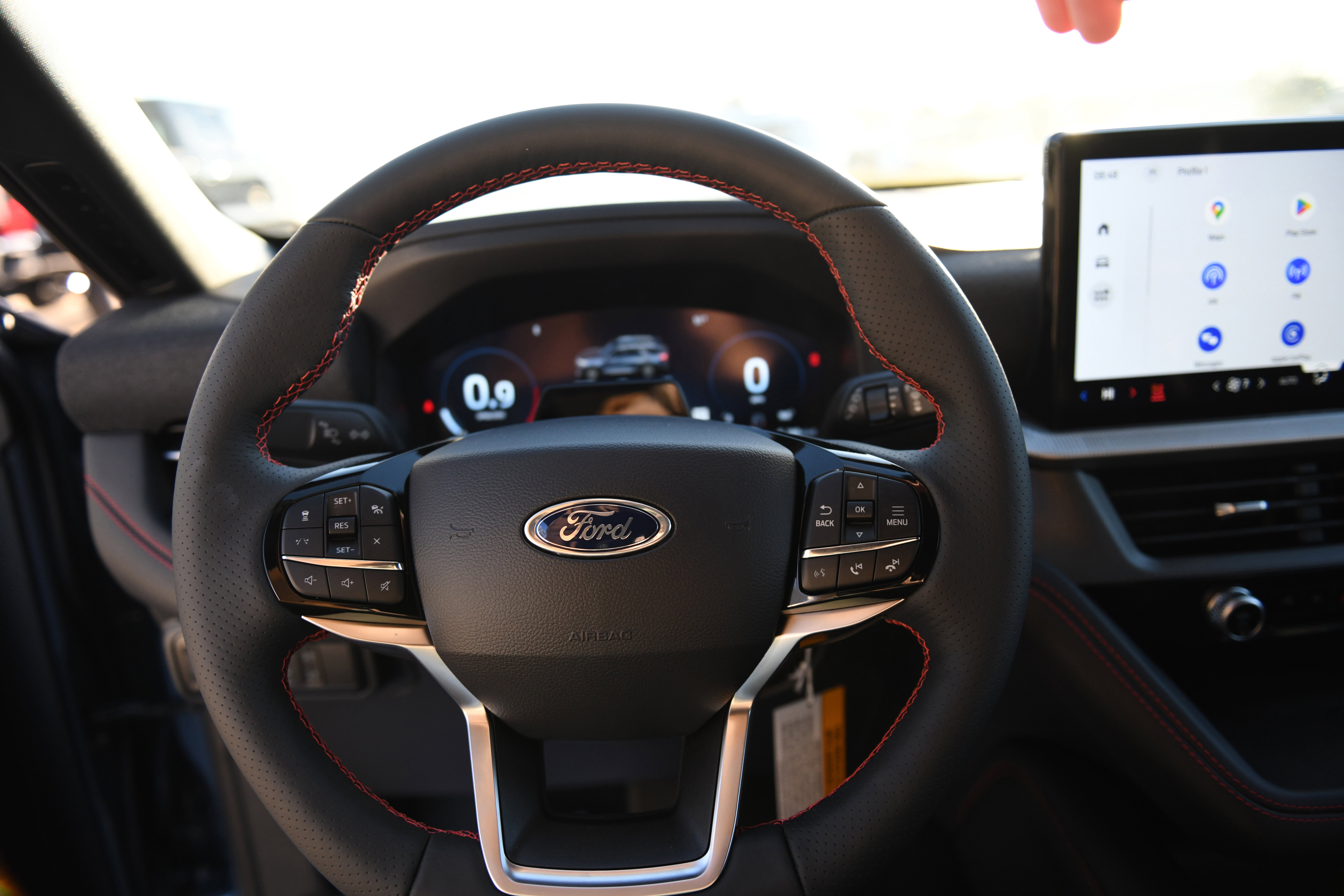 New 2026 Ford Explorer ST-Line w/ ST-Line Street Pack image 26