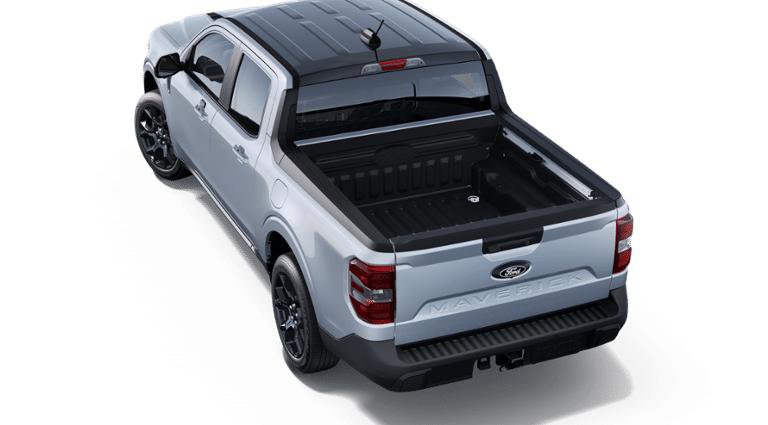 New 2025 Ford Maverick Lariat w/ Black Appearance Package image 2