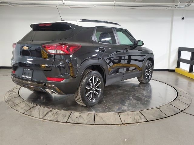 Used 2023 Chevrolet TrailBlazer ACTIV w/ Convenience Package image 8