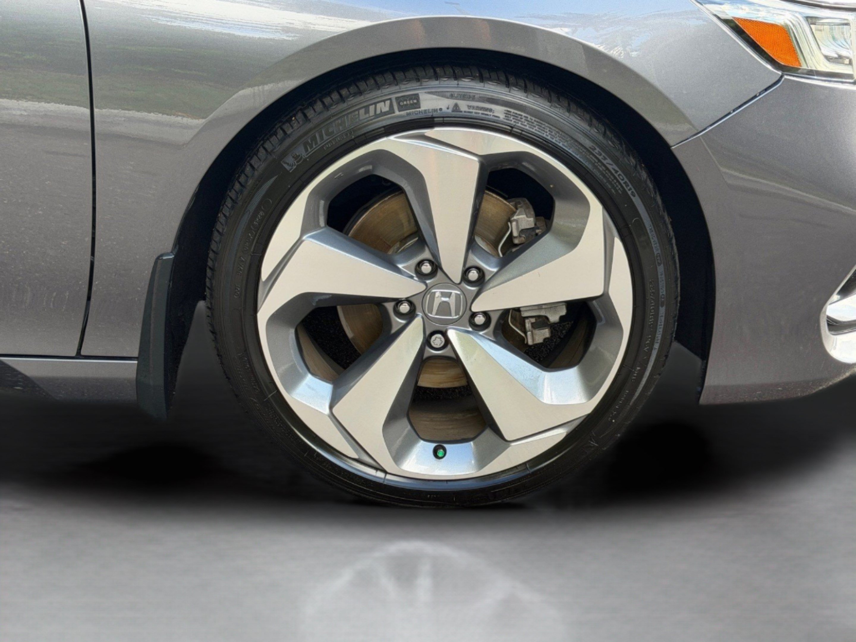Used 2019 Honda Accord Touring image 47