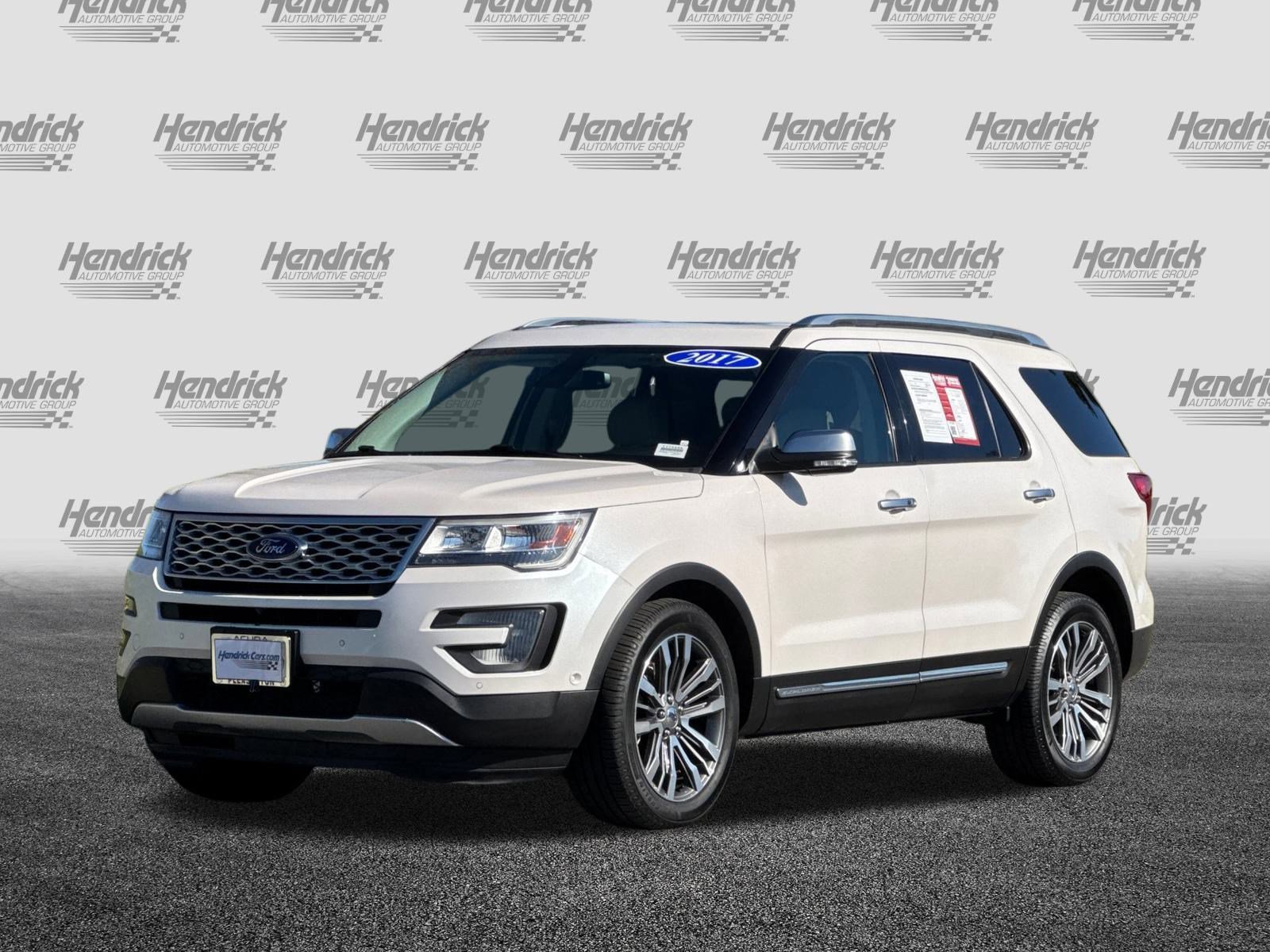 Used 2017 Ford Explorer Platinum image 9
